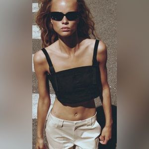 ZARA..  crop top